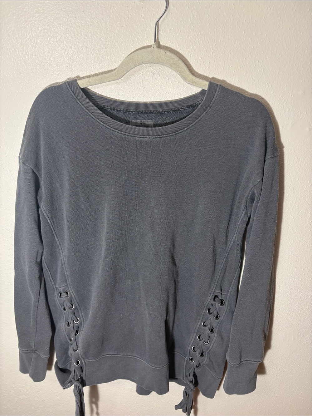 American Eagle Outfitters Charcoal Lace-Up Side Crewneck Sweatshirt